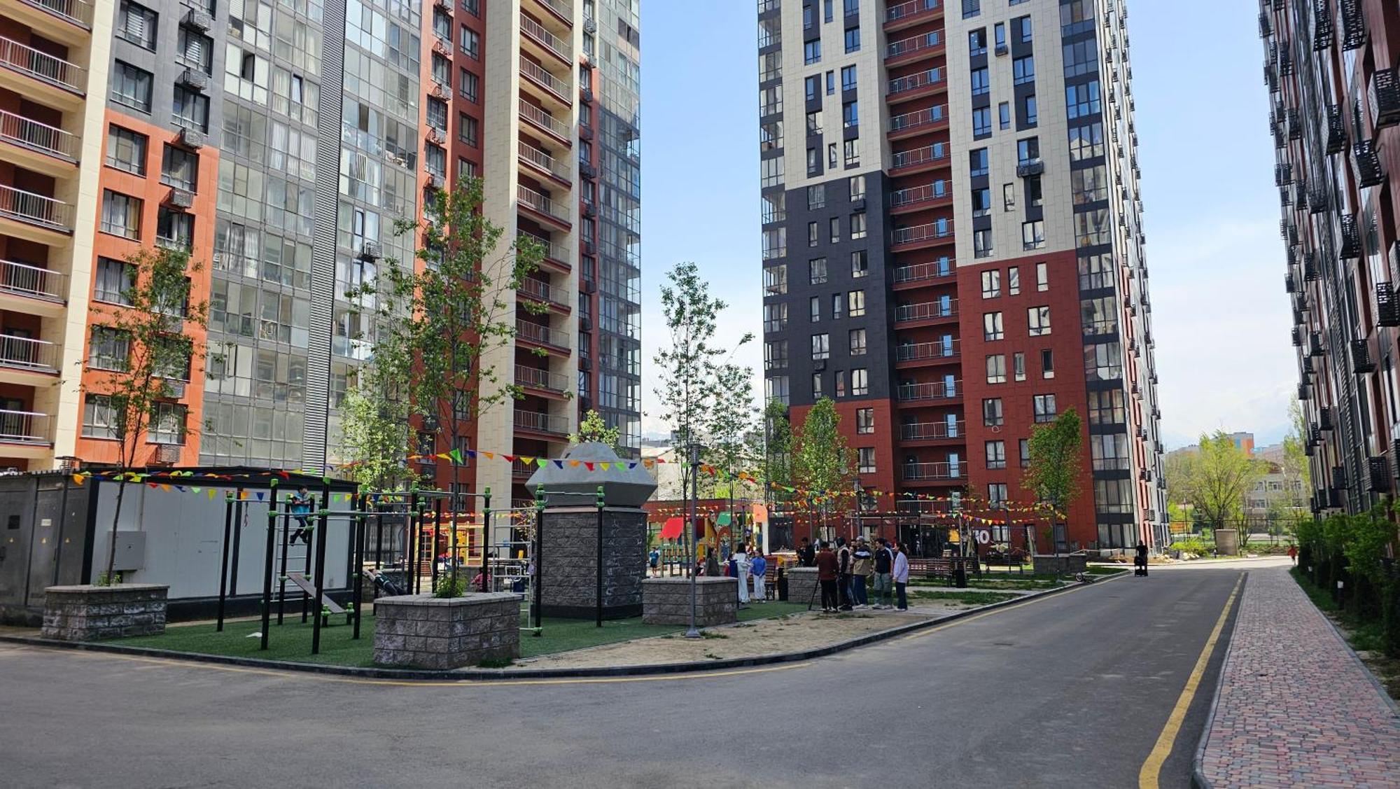 Жк Terracotta Apartment Almaty Bagian luar foto